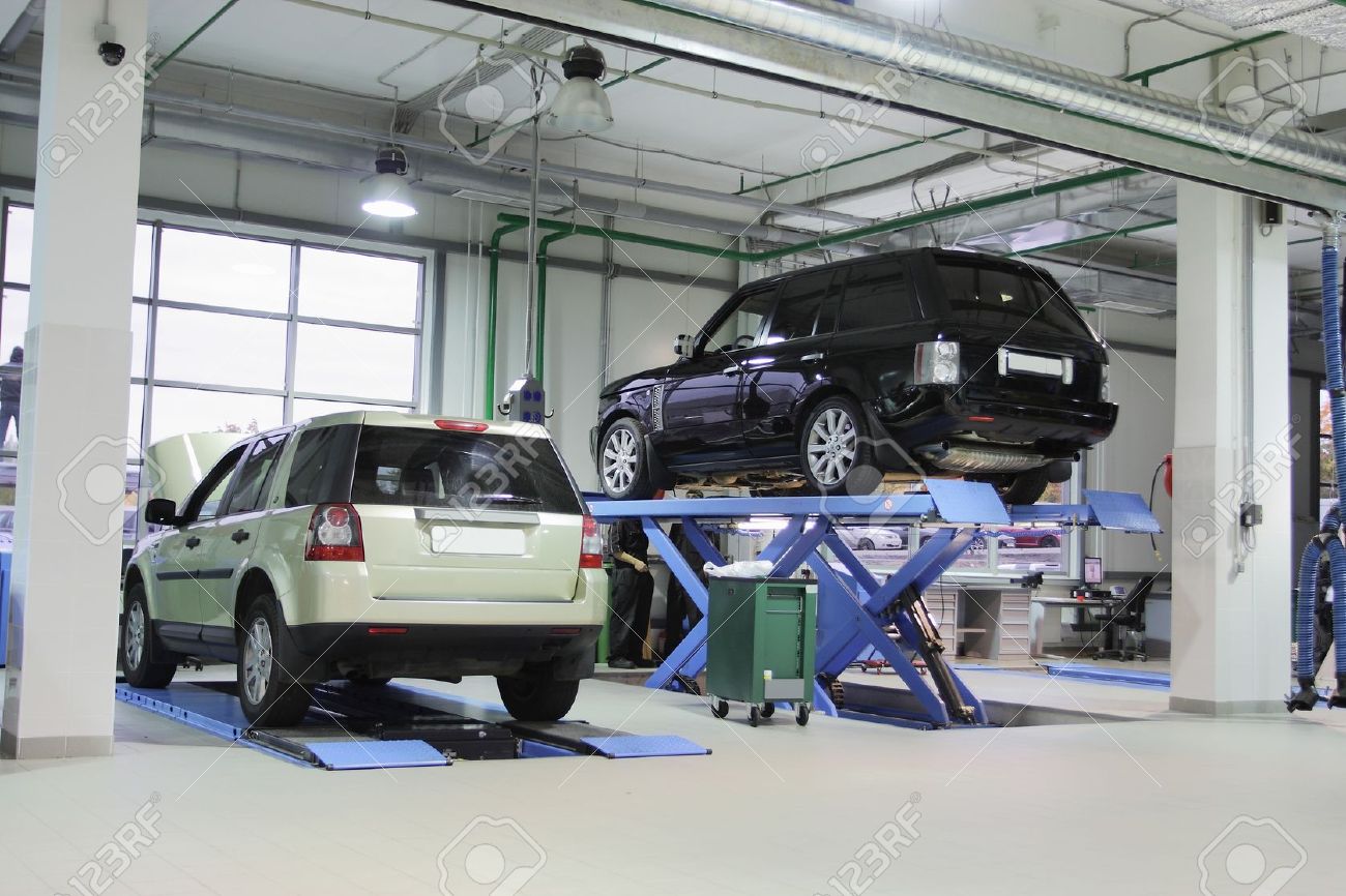 Navigating Excellence: Land Rover Repair Services in Dubai