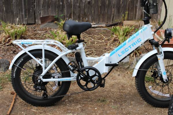 Embrace the Future of Commuting with CycUltra Electric Bikes